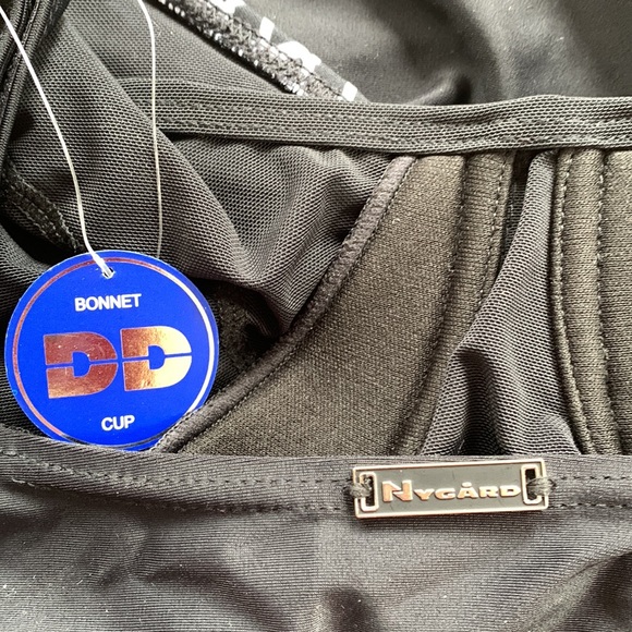 Bathing suit with floating bra . DD cup ( fits more like D) NWT! - Picture 3 of 5